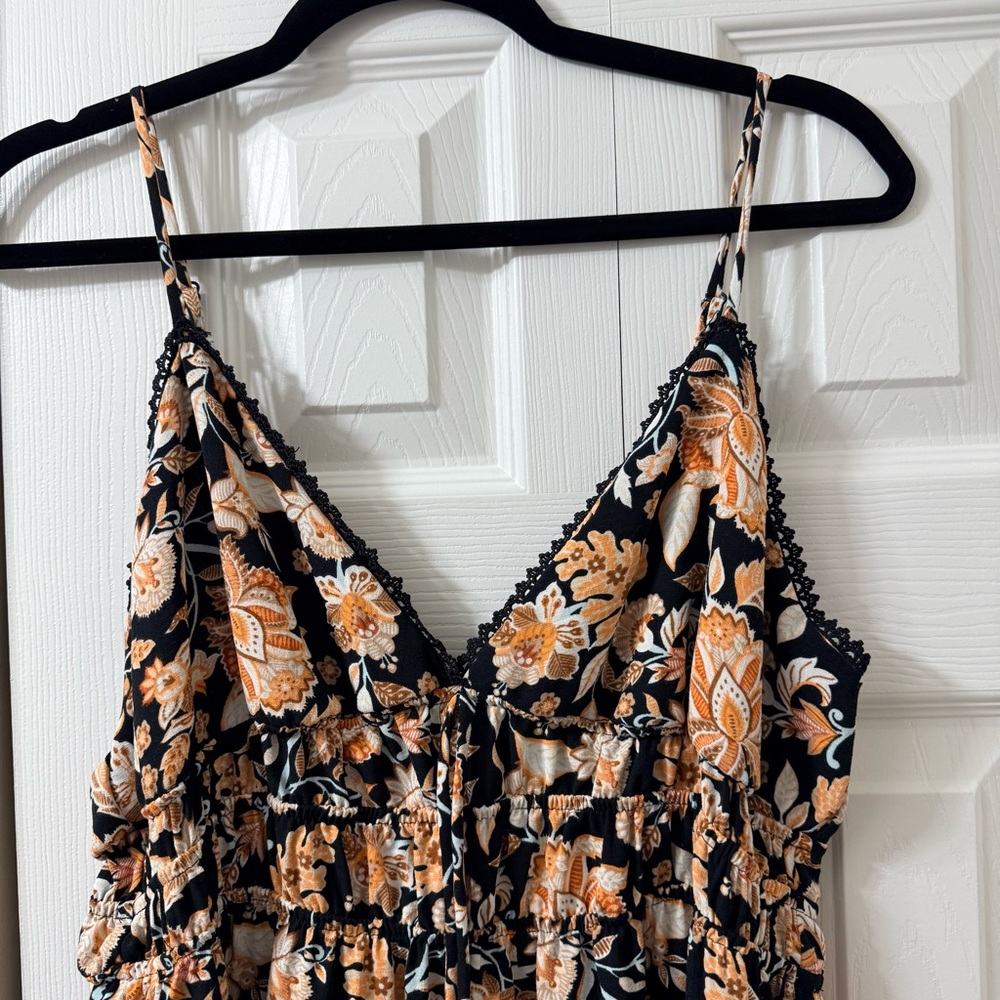 Floral Maxi Dress - Picture 2 of 6